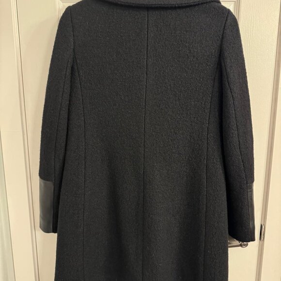 Club Monaco Halli Coat in Black, Women Size Small, 100% Wool w/100% Leather Trim - Picture 5 of 7